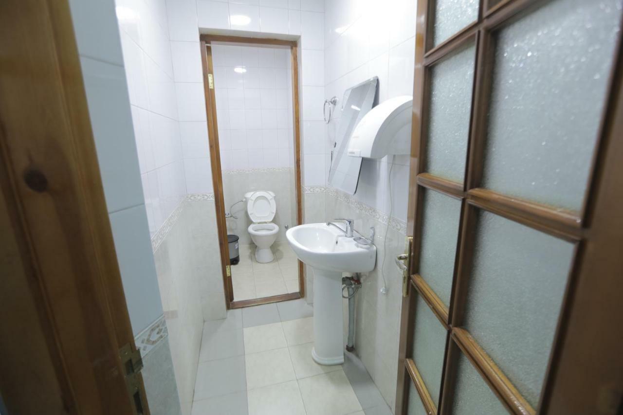 The Top Hostel Tachkent Extérieur photo