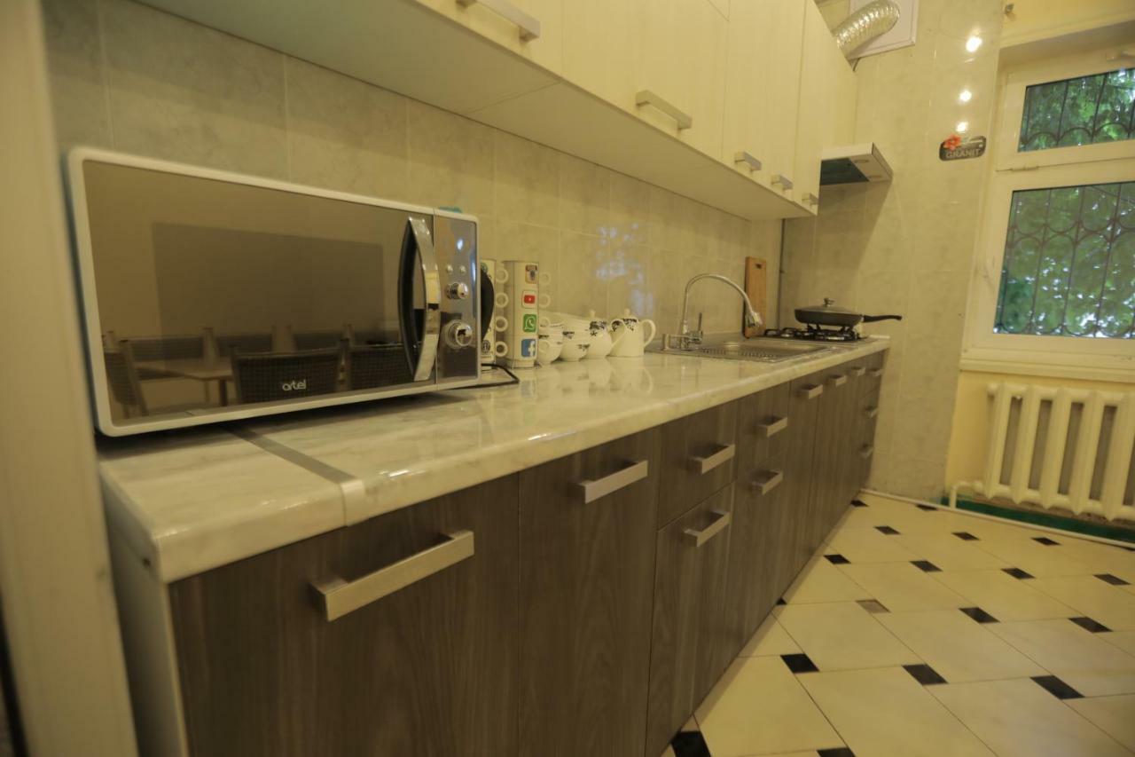The Top Hostel Tachkent Extérieur photo